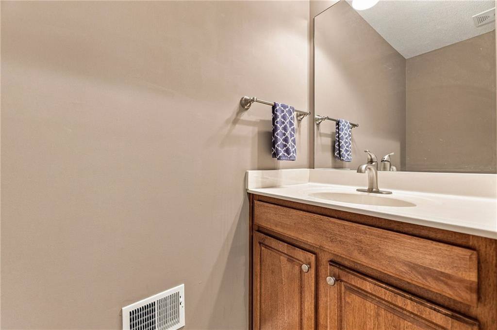 22610 West 72nd Terrace, Shawnee, KS 66227