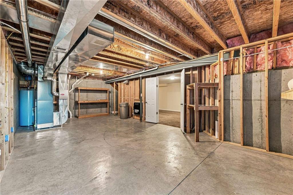 22610 West 72nd Terrace, Shawnee, KS 66227