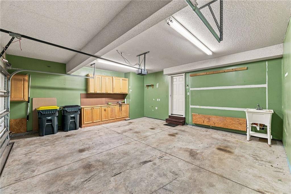 22610 West 72nd Terrace, Shawnee, KS 66227