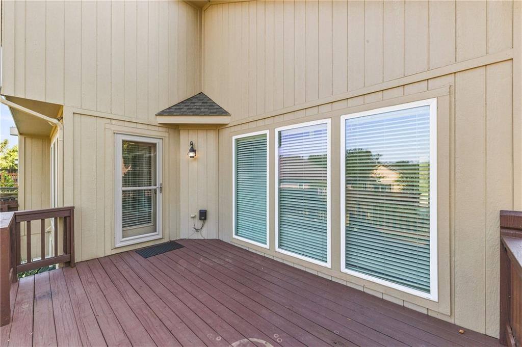 22610 West 72nd Terrace, Shawnee, KS 66227