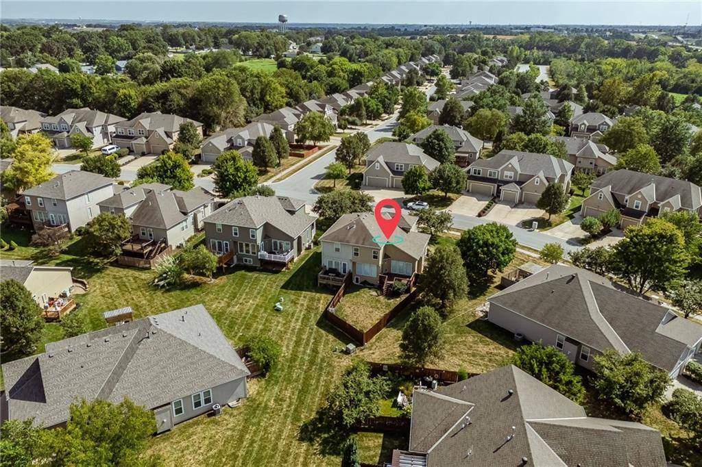 22610 West 72nd Terrace, Shawnee, KS 66227