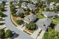 22610 West 72nd Terrace, Shawnee, KS 66227