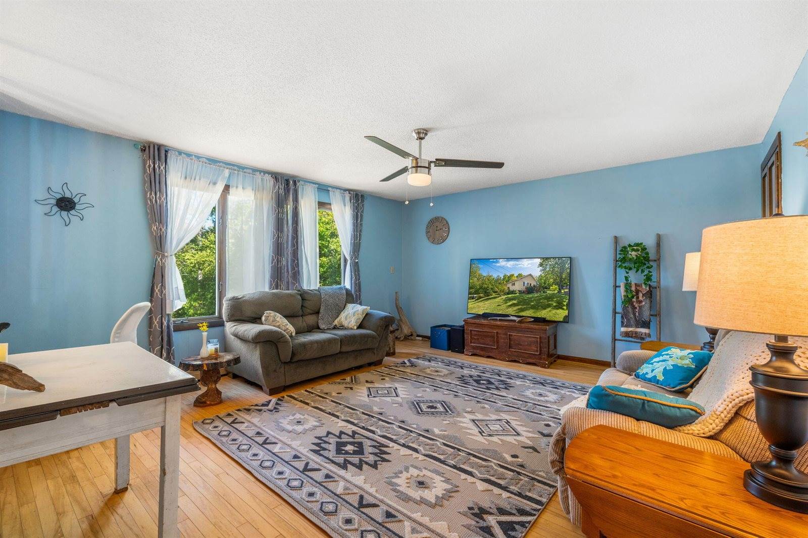 2093 Kennebec Road, Newburgh, ME 04444