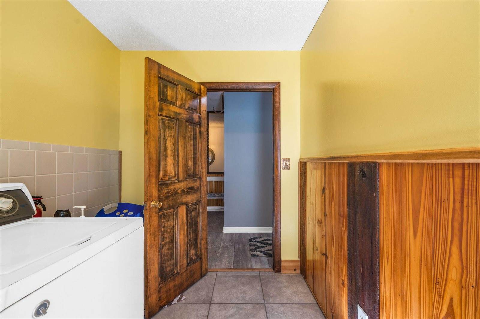 2093 Kennebec Road, Newburgh, ME 04444