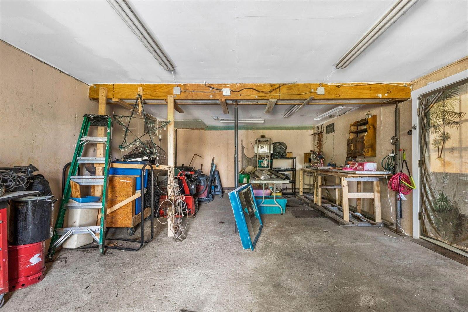 2093 Kennebec Road, Newburgh, ME 04444