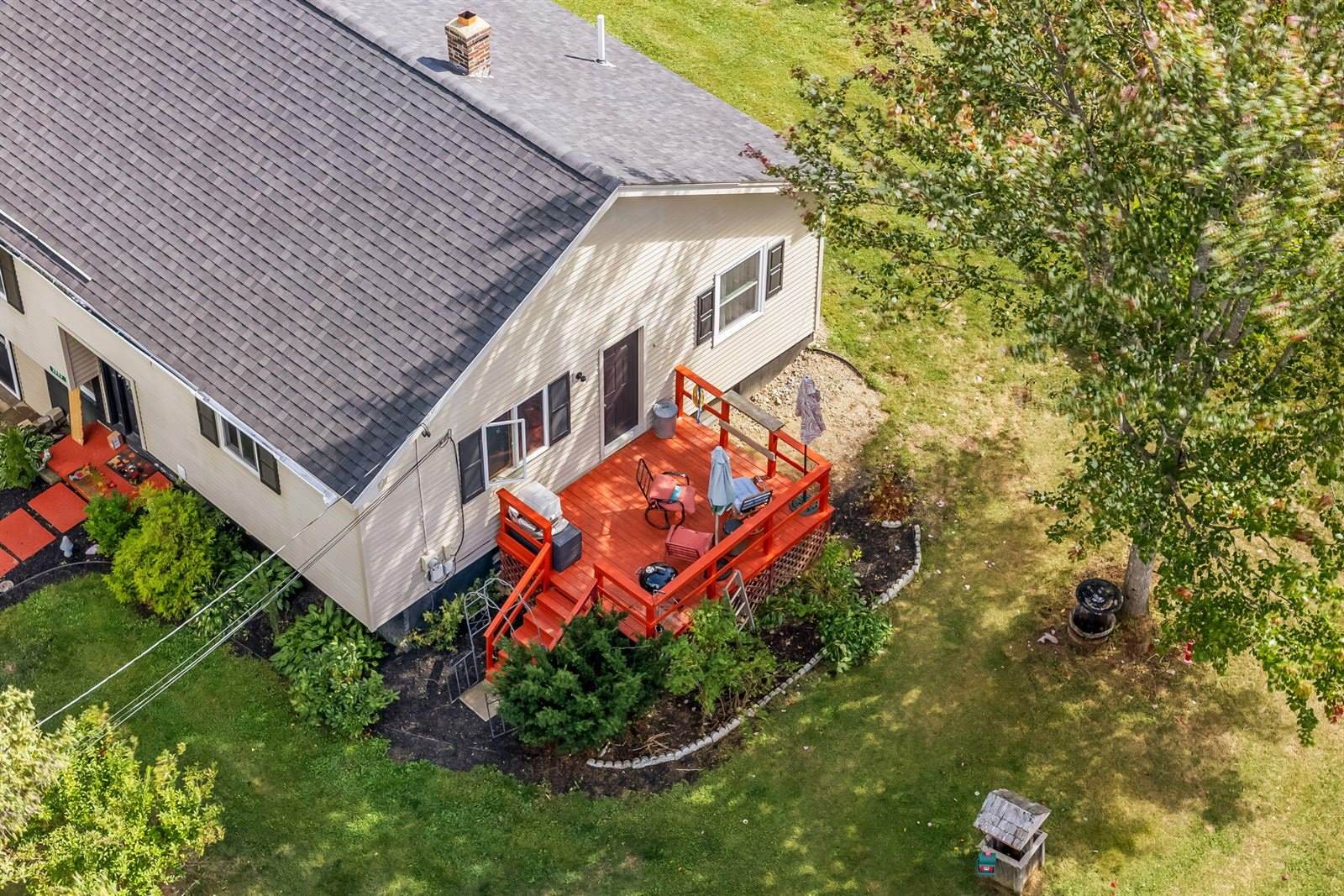 2093 Kennebec Road, Newburgh, ME 04444