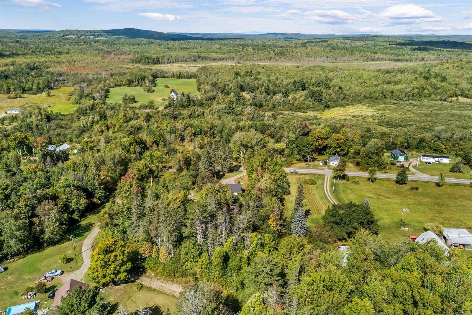 2093 Kennebec Road, Newburgh, ME 04444