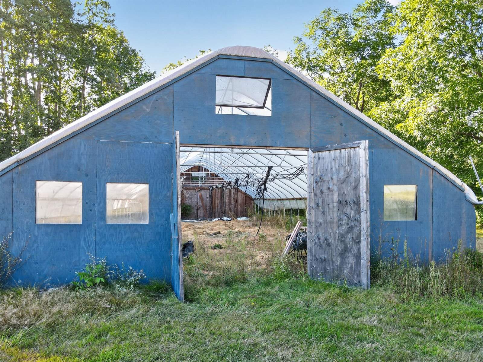 69 Roussin Road, Newport, ME 04953