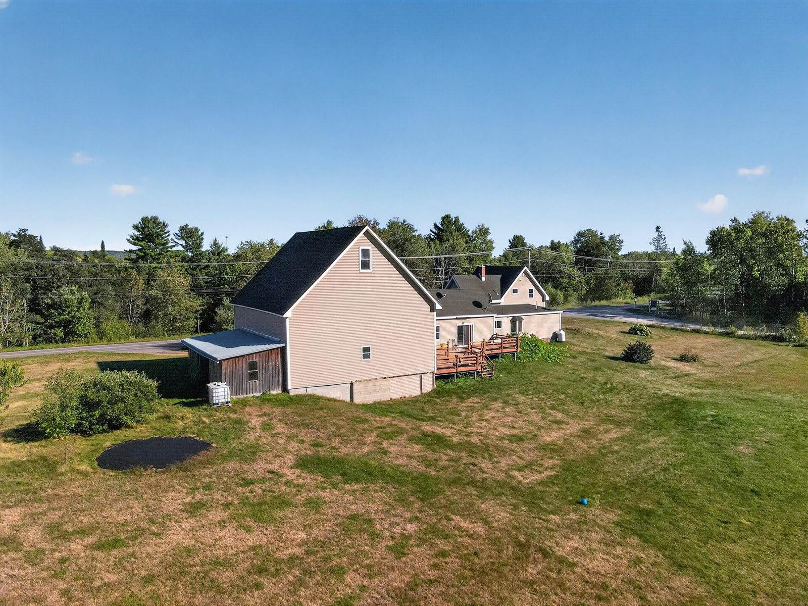 69 Roussin Road, Newport, ME 04953
