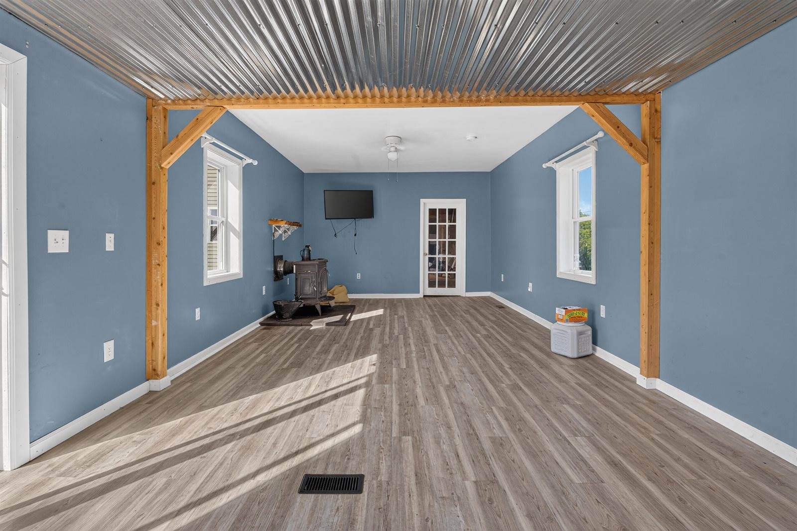 69 Roussin Road, Newport, ME 04953