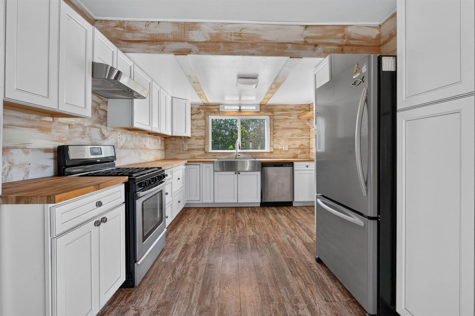 69 Roussin Road, Newport, ME 04953