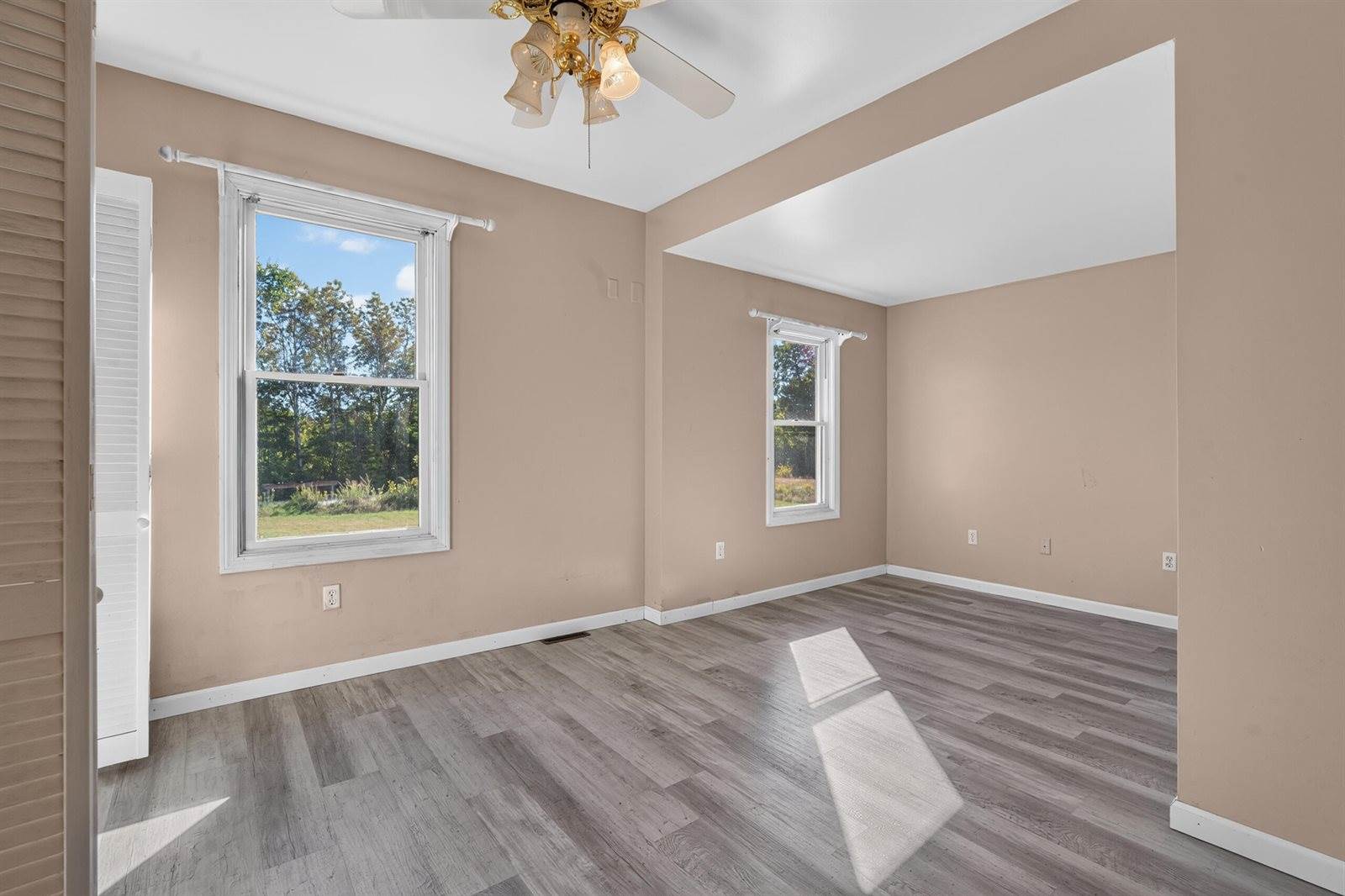69 Roussin Road, Newport, ME 04953