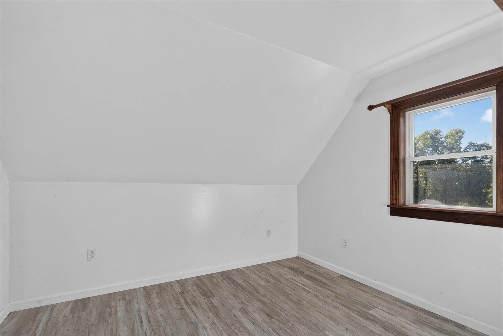 69 Roussin Road, Newport, ME 04953