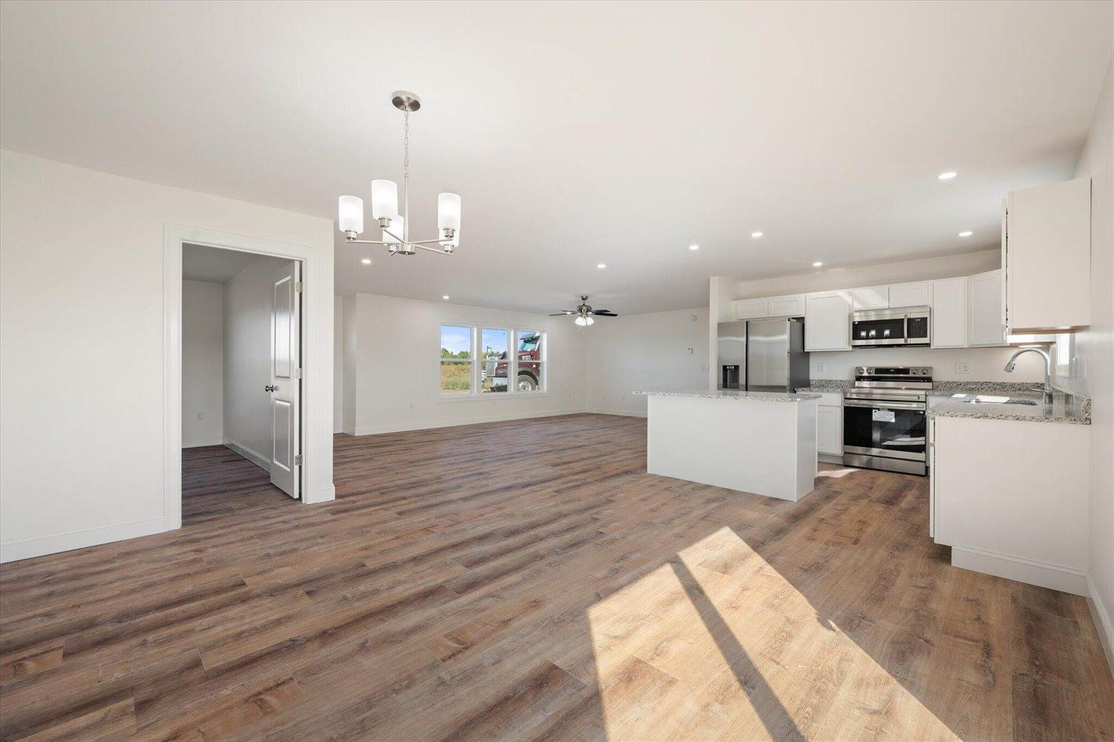 375 Pushaw Road, Bangor, ME 04401