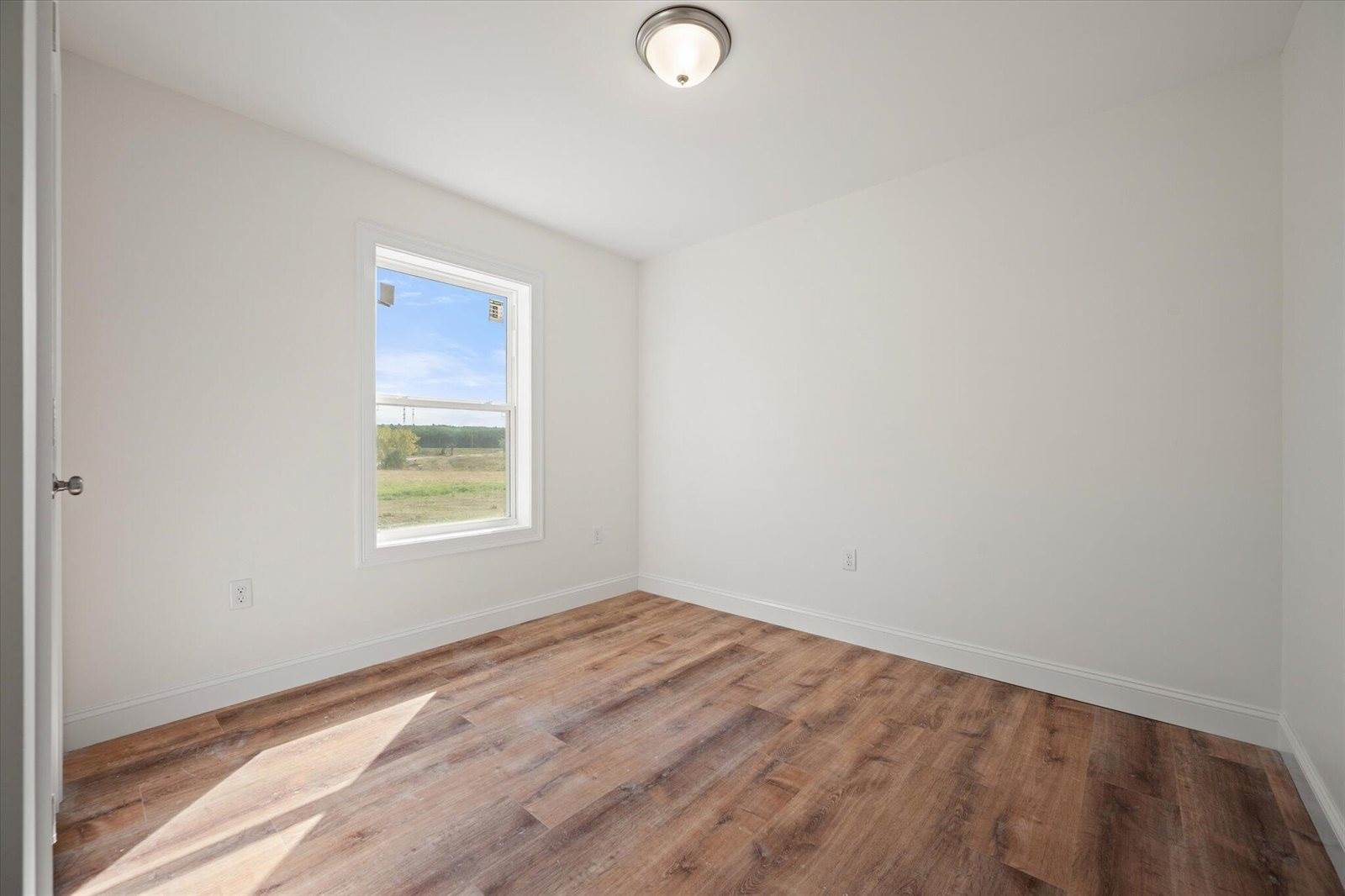 375 Pushaw Road, Bangor, ME 04401