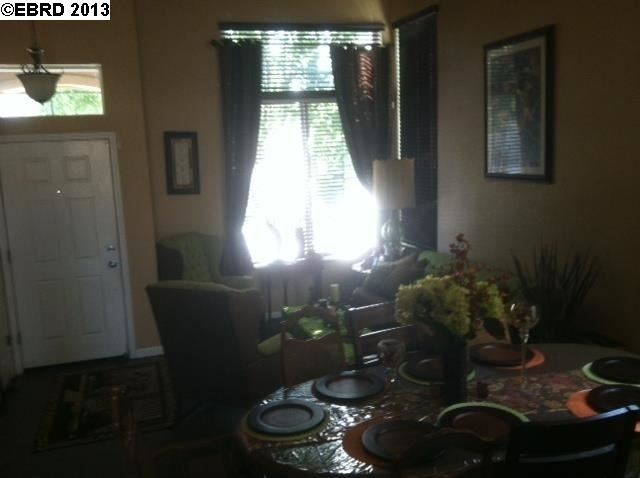 1216 Picadilly Ln, Brentwood, CA 94513