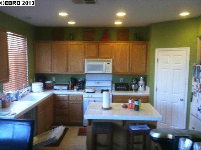 1216 Picadilly Ln, Brentwood, CA 94513