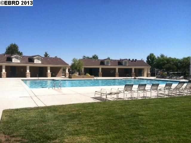 1216 Picadilly Ln, Brentwood, CA 94513