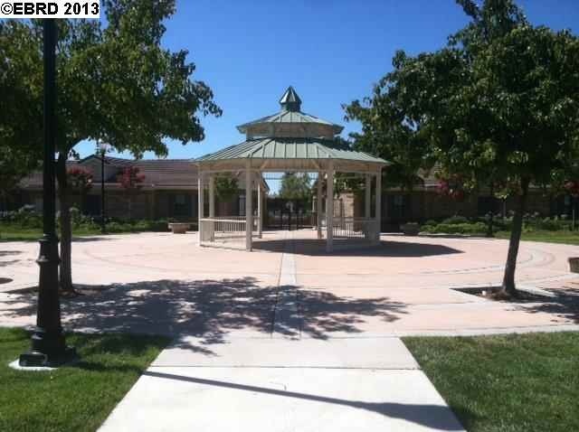 1216 Picadilly Ln, Brentwood, CA 94513