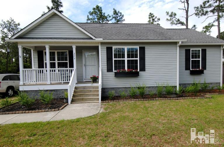 259 Crystal Rd, Southport, NC 28461