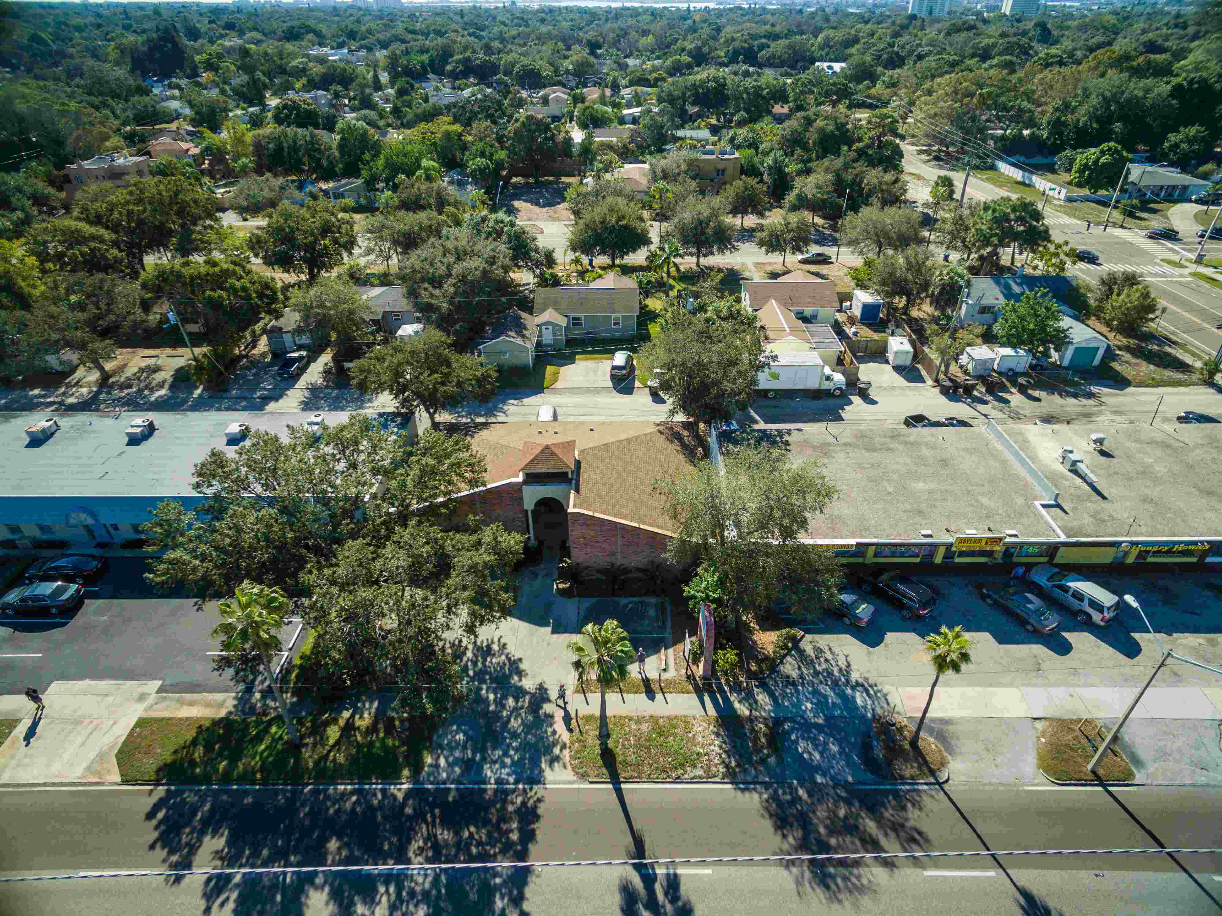 6550 Central AVENUE, Saint Petersburg, FL 33707