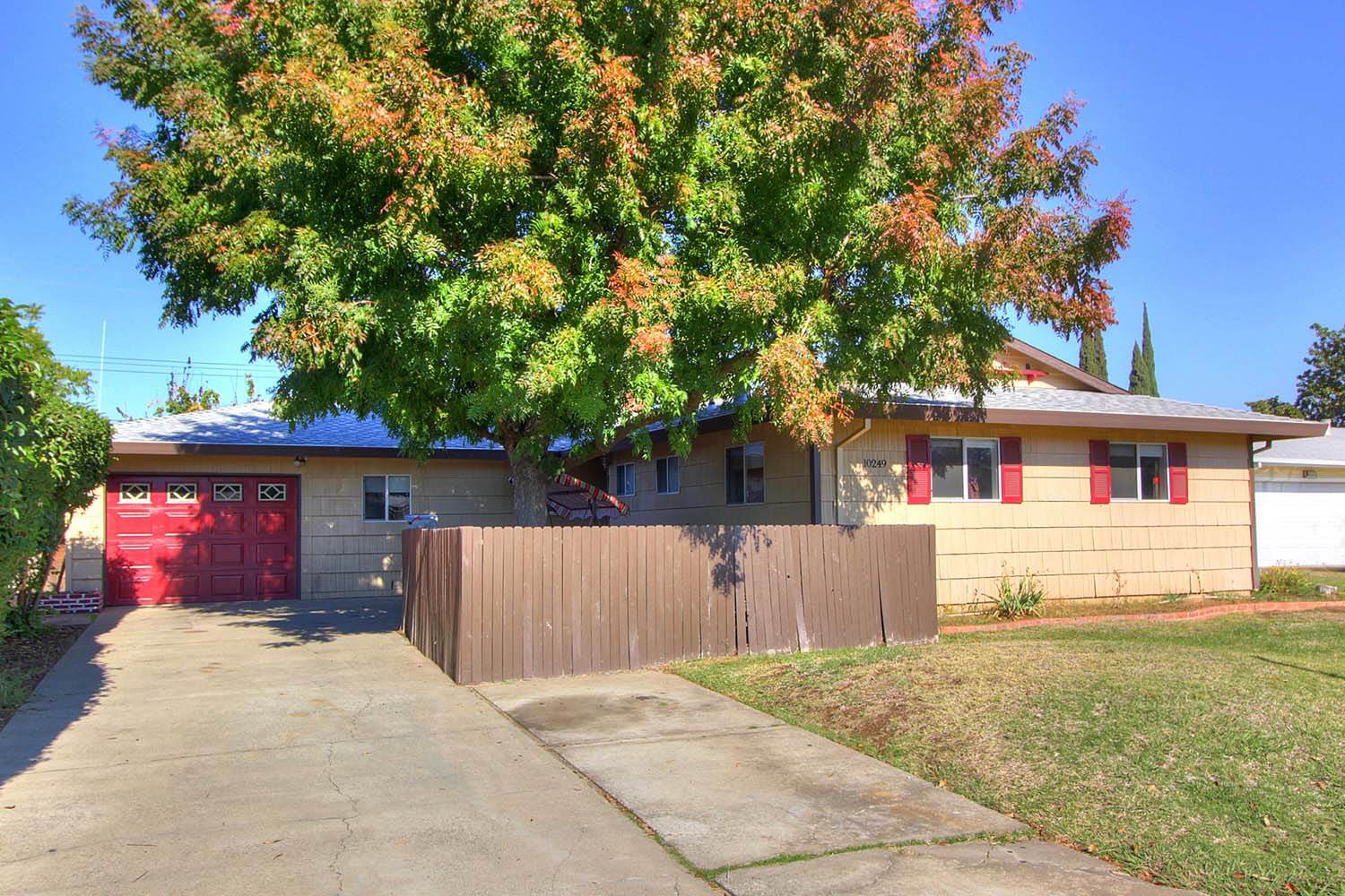 10249 Malaga Way, Rancho Cordova, CA 95670