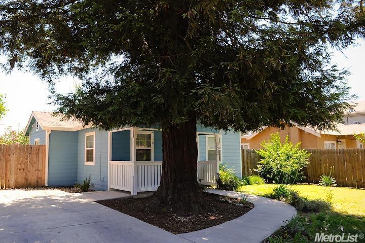 2432 Empress Street, Sacramento, CA 95815