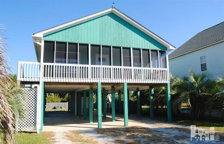 1418 E Dolphin Drive, Oak Island, NC 28465