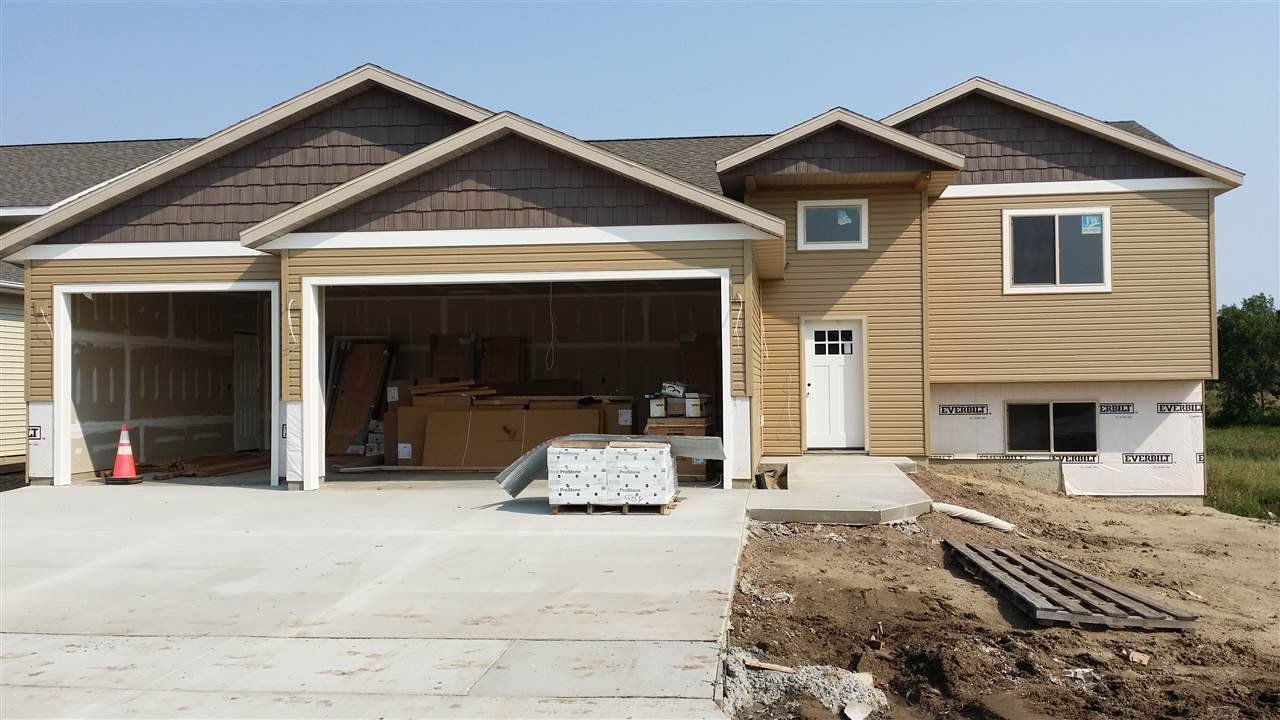 604 Klein Ave, Surrey, ND 58785