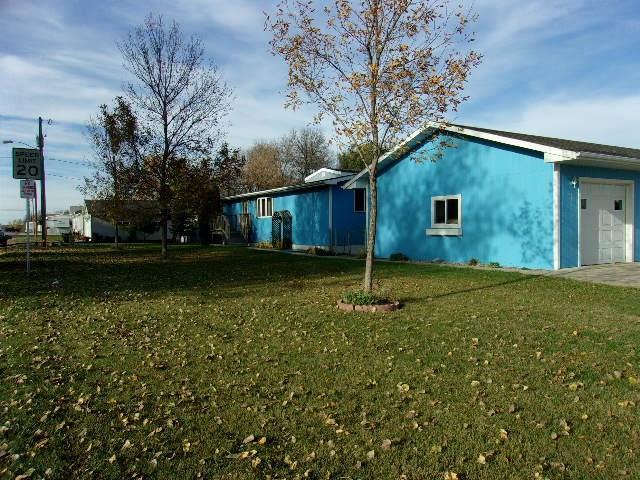 205 Wallace St, Burlington, ND 58722