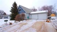 615 NW 25th Ave, Minot, ND 58703