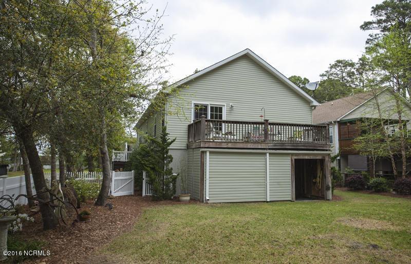 6601 East Yacht Drive, Oak Island, NC 28465