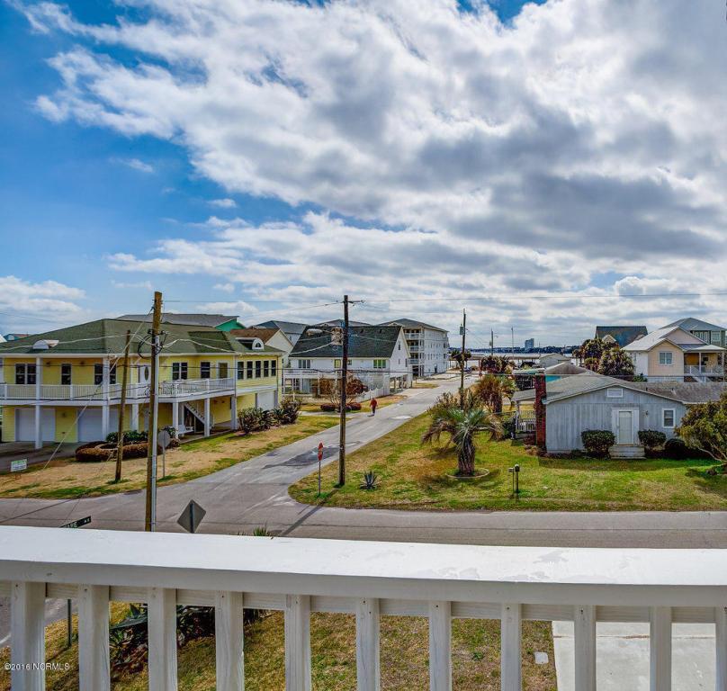 200 Georgia Avenue, Carolina Beach, NC 28428