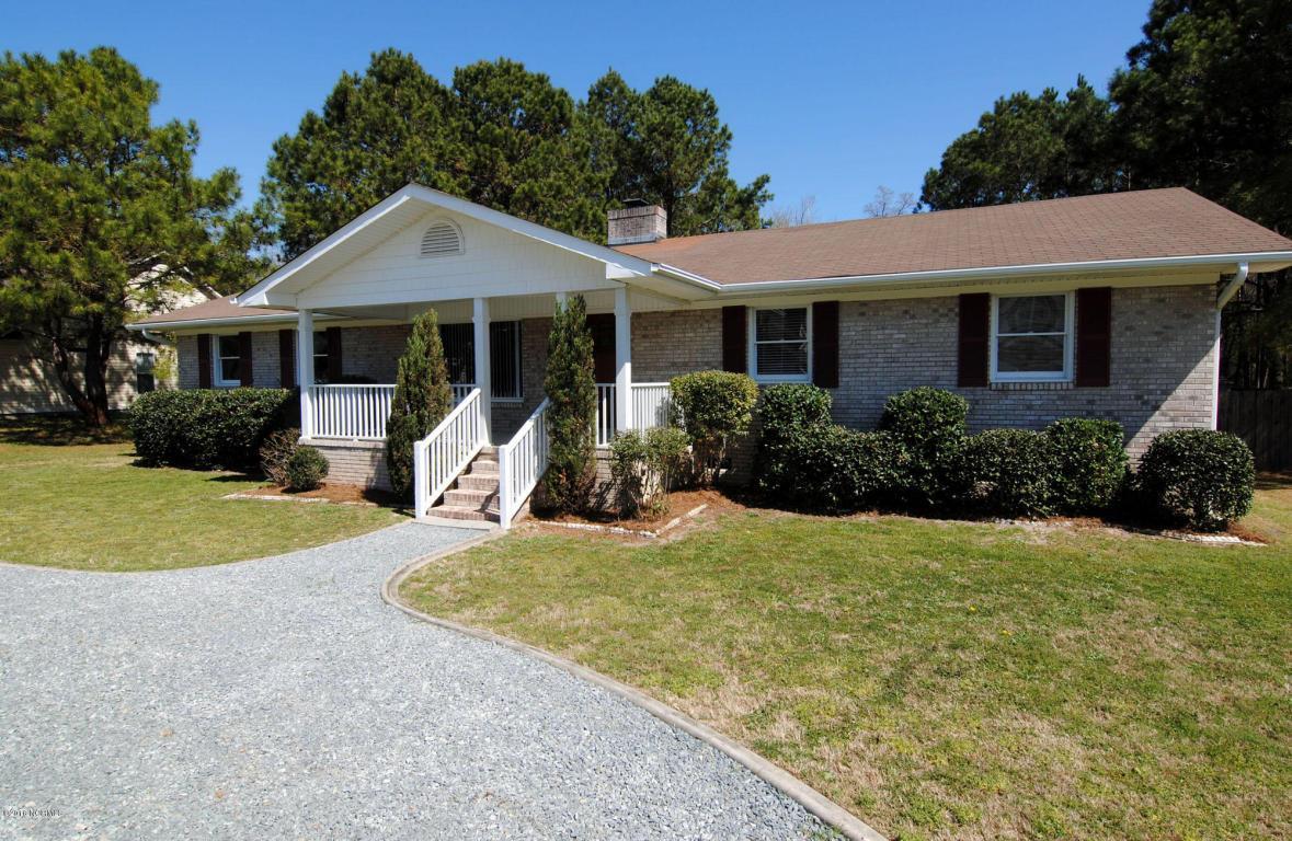 775 Washington Acres Road, Hampstead, NC 28443