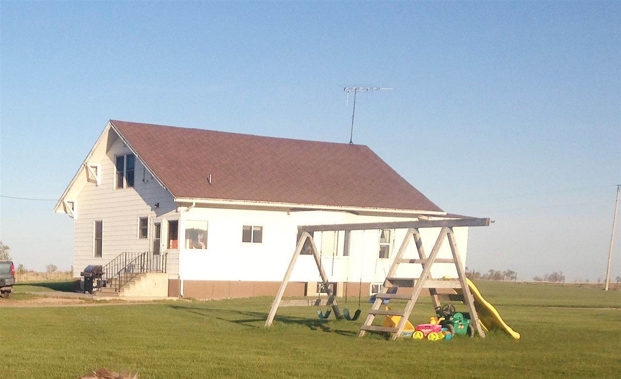 6860 NW 34th St, Parshall, ND 58770
